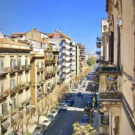 Bilocale In Centro Apartment